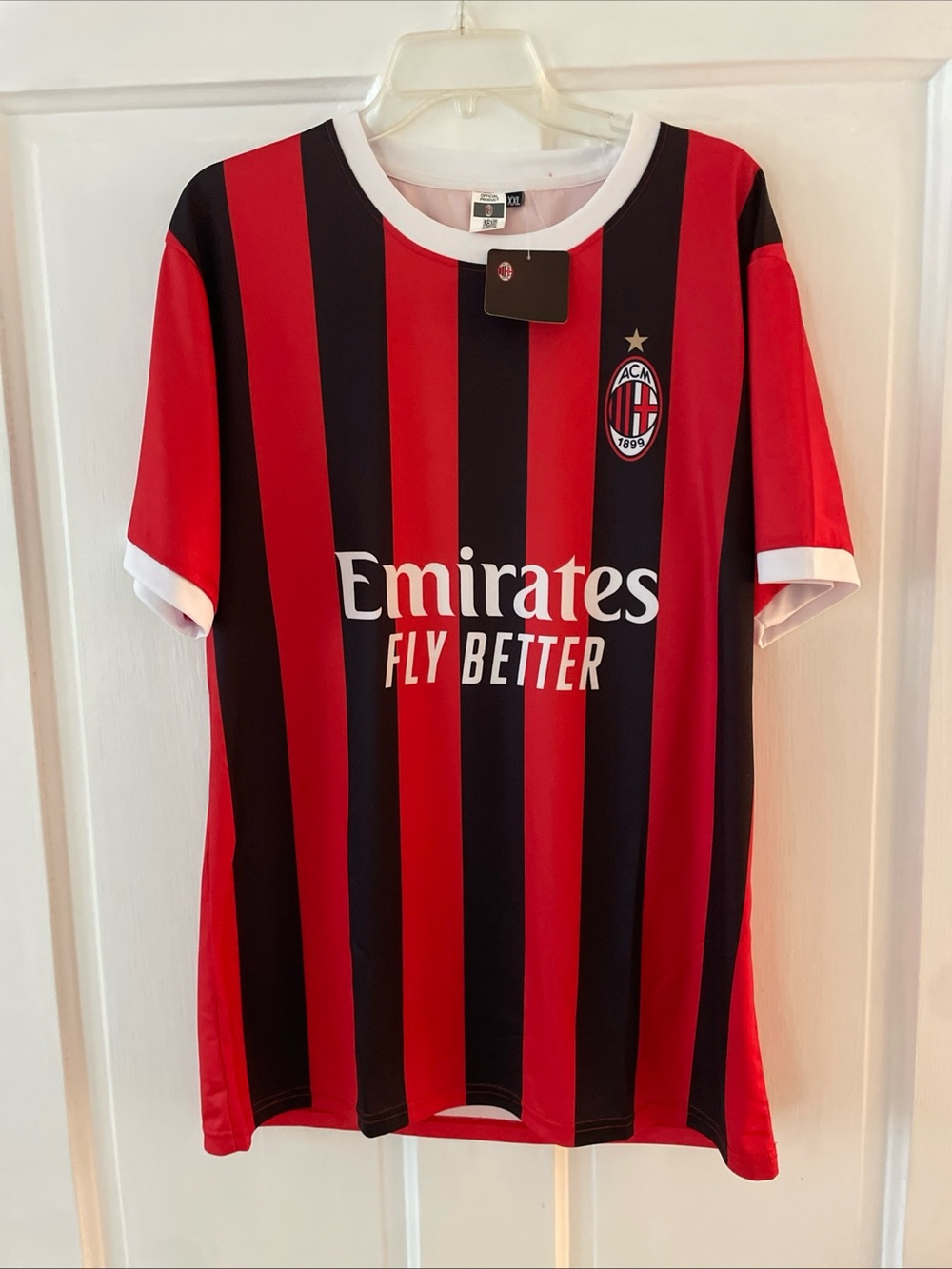 AC Milan Alvaro Morata #7 Jersey XXL NWT Red Black Emirates Soccer Shirt